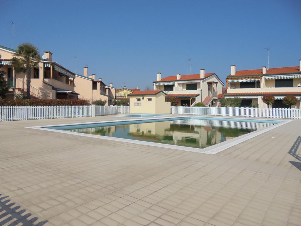 Villaggio Cristina Caorle Bagian luar foto